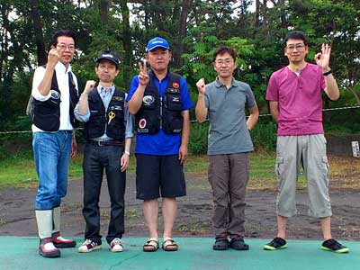 静岡県三保の松原海岸にて